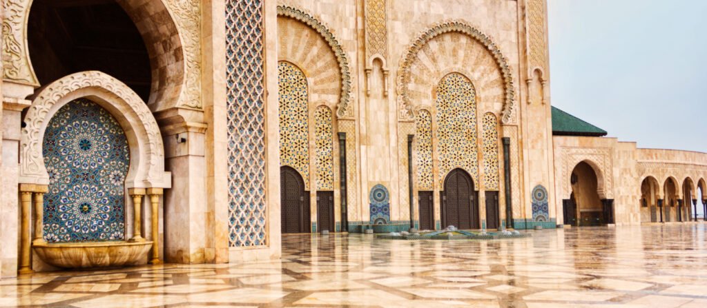 5 Best Private Morocco Tours for Couples, Families, and Students