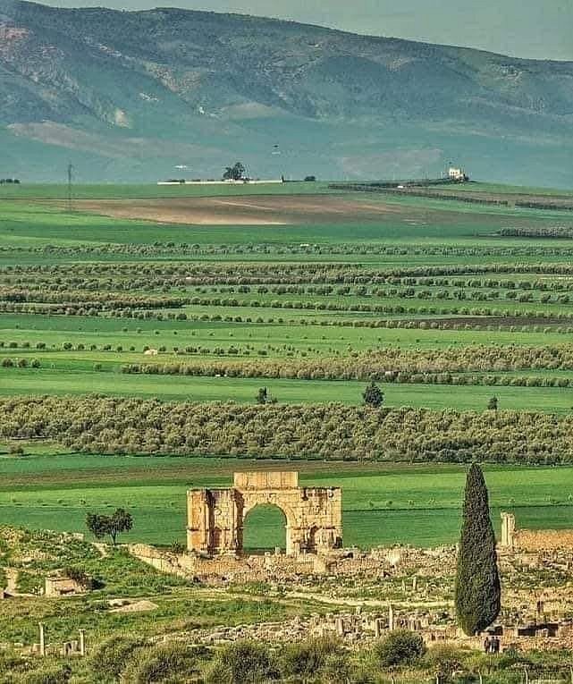 6 Days Tour from Tangier to Fez and Casablanca